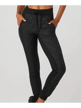 Alo Yoga black quilted leggings with pockets